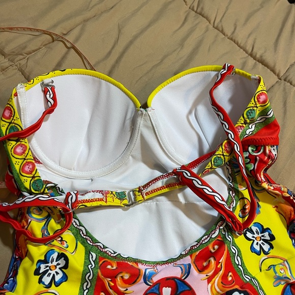 Italian inspired one piece swimsuit size S-M - Picture 6 of 10